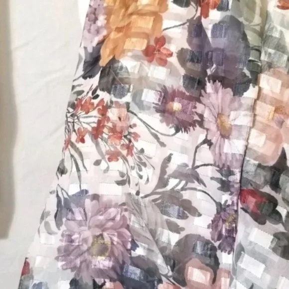 Sheer Double Layer Scarf Metallic Accents - Picture 3 of 7